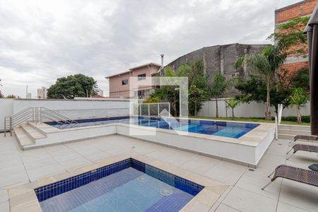 Apartamento à venda com 68m², 2 quartos e 1 vagaPiscina