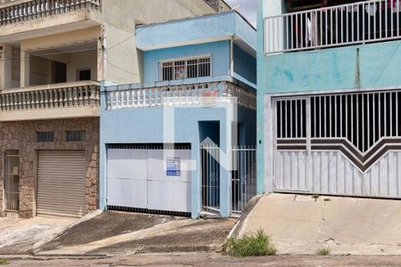 Casa à venda com 125m², 2 quartos e 1 vagaFachada