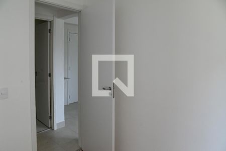 Quarto 1 de apartamento à venda com 2 quartos, 32m² em Parque Fongaro, São Paulo