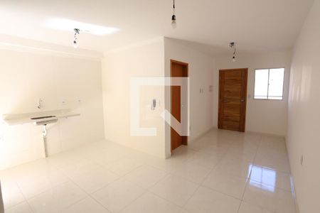 Sala/Cozinha de apartamento à venda com 2 quartos, 43m² em Cidade Antônio Estêvão de Carvalho, São Paulo