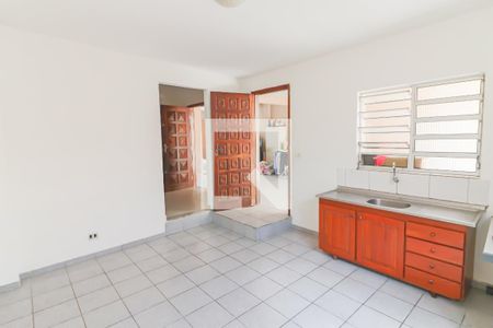 Casa para alugar com 70m², 1 quarto e 1 vaga Casa para alugar com 70m², 1 quarto e 1 vagaCozinha