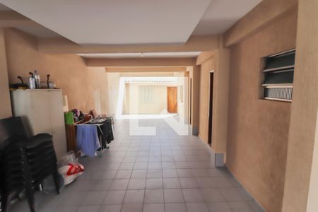 Casa para alugar com 70m², 1 quarto e 1 vaga Casa para alugar com 70m², 1 quarto e 1 vagaGaragem