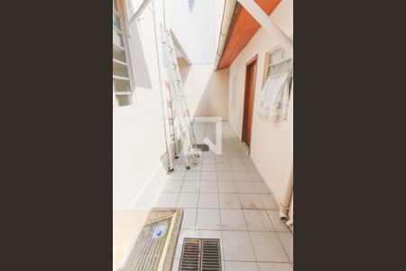 Casa para alugar com 70m², 1 quarto e 1 vaga Casa para alugar com 70m², 1 quarto e 1 vagaLavanderia