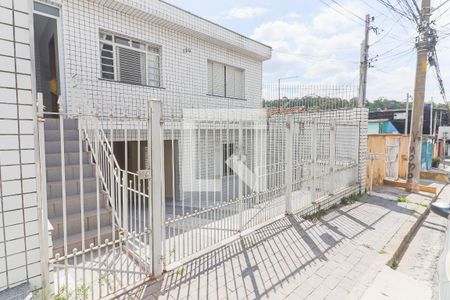 Casa para alugar com 70m², 1 quarto e 1 vaga Casa para alugar com 70m², 1 quarto e 1 vagaFachada