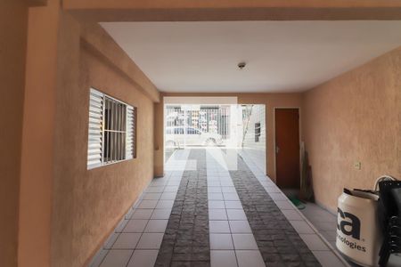 Casa para alugar com 70m², 1 quarto e 1 vaga Casa para alugar com 70m², 1 quarto e 1 vagaGaragem