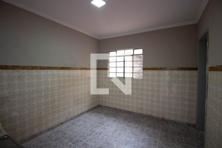 Casa à venda com 120m², 3 quartos e 2 vagas Casa à venda com 120m², 3 quartos e 2 vagasCozinha