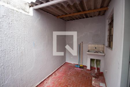 Casa à venda com 120m², 3 quartos e 2 vagas Casa à venda com 120m², 3 quartos e 2 vagasLavanderia