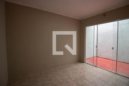 Casa à venda com 120m², 3 quartos e 2 vagas Casa à venda com 120m², 3 quartos e 2 vagasQuarto 3