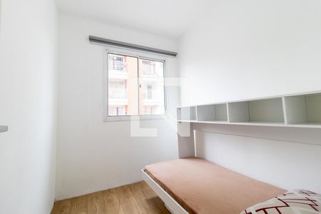 Quarto 1 de apartamento para alugar com 3 quartos, 75m² em Capão Raso, Curitiba