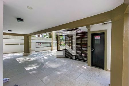 Apartamento para alugar com 118m², 3 quartos e 1 vaga Apartamento para alugar com 118m², 3 quartos e 1 vagaFachada e portaria