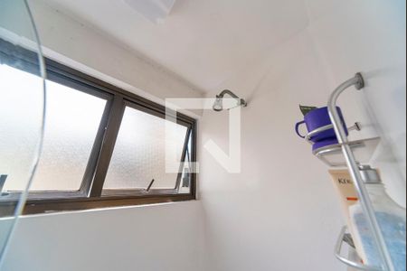 Apartamento para alugar com 118m², 3 quartos e 1 vaga Apartamento para alugar com 118m², 3 quartos e 1 vagaChuveiro