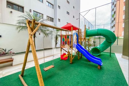 Apartamento para alugar com 118m², 3 quartos e 1 vaga Apartamento para alugar com 118m², 3 quartos e 1 vagaÁrea Comum - Playground