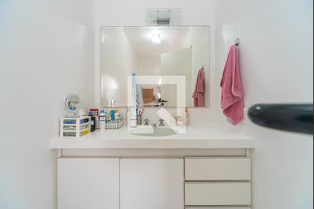 Apartamento para alugar com 118m², 3 quartos e 1 vaga Apartamento para alugar com 118m², 3 quartos e 1 vagaBanheiro do Quarto 3