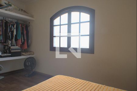 Casa à venda com 140m², 3 quartos e 1 vaga Casa à venda com 140m², 3 quartos e 1 vagaSuíte