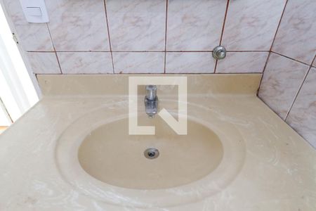 Casa para alugar com 100m², 2 quartos e 1 vagaBanheiro 1