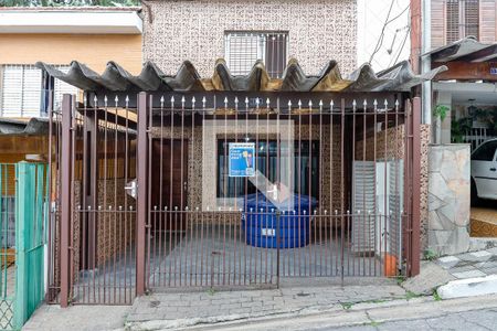 Casa para alugar com 100m², 2 quartos e 1 vagaFachada