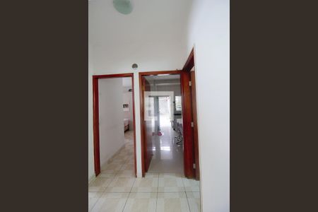 Hall dos Quartos de casa para alugar com 3 quartos, 110m² em Jardim das Palmas, São Paulo