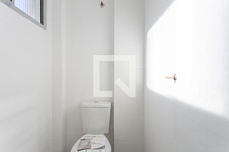 Apartamento para alugar com 68m², 2 quartos e 1 vaga Apartamento para alugar com 68m², 2 quartos e 1 vagaBanheiro de Serviço