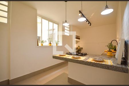 Apartamento à venda com 110m², 3 quartos e sem vagaCozinha