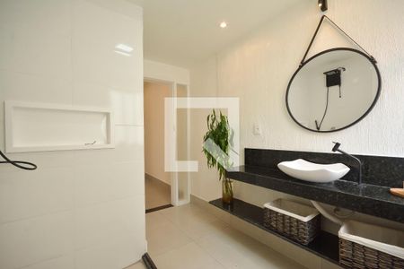 Apartamento à venda com 110m², 3 quartos e sem vagaBanheiro