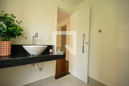 Apartamento à venda com 110m², 3 quartos e sem vagaBanheiro do Quarto 1
