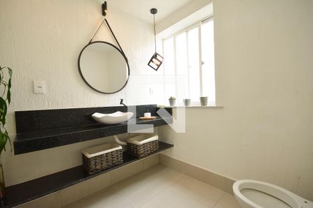 Apartamento à venda com 110m², 3 quartos e sem vagaBanheiro