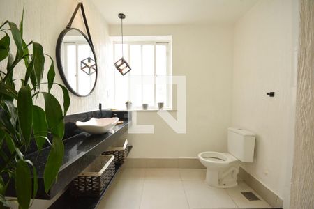 Apartamento à venda com 110m², 3 quartos e sem vagaBanheiro