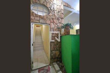 Casa para alugar com 387m², 3 quartos e 1 vagaEntrada