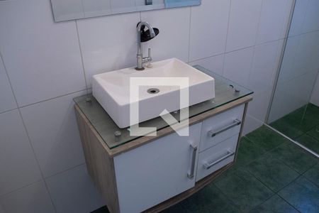 Casa à venda com 110m², 3 quartos e 1 vaga Casa à venda com 110m², 3 quartos e 1 vagaBanheiro Quarto 2