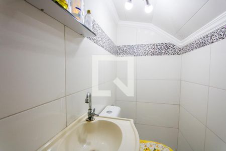 Lavabo de casa à venda com 2 quartos, 100m² em Condomínio Maracanã, Santo André