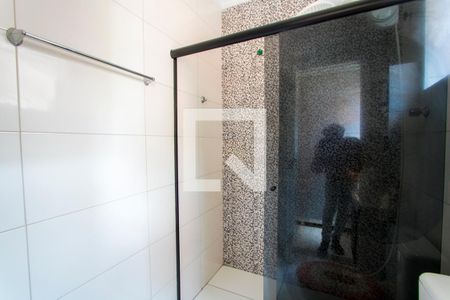 Banheiro do quarto 1 de casa à venda com 2 quartos, 100m² em Condomínio Maracanã, Santo André