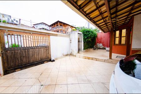 Casa para alugar com 300m², 4 quartos e 4 vagas Casa para alugar com 300m², 4 quartos e 4 vagasGaragem