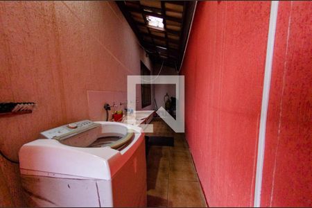 Casa para alugar com 300m², 4 quartos e 4 vagas Casa para alugar com 300m², 4 quartos e 4 vagasÁrea de serviço