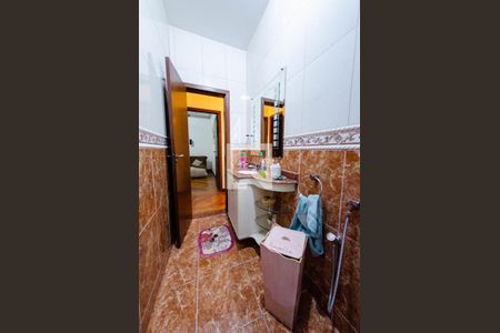 Casa para alugar com 300m², 4 quartos e 4 vagas Casa para alugar com 300m², 4 quartos e 4 vagasBanheiro