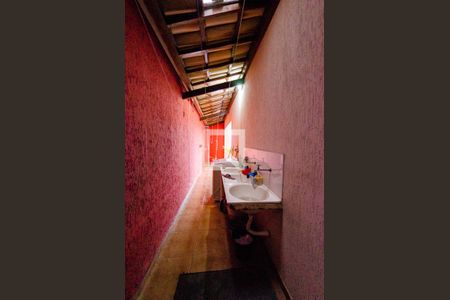 Casa para alugar com 300m², 4 quartos e 4 vagas Casa para alugar com 300m², 4 quartos e 4 vagasÁrea de serviço