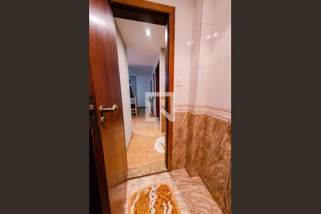 Casa para alugar com 300m², 4 quartos e 4 vagas Casa para alugar com 300m², 4 quartos e 4 vagasLavabo