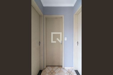 Acesso Quartos e Banheiro de apartamento para alugar com 2 quartos, 48m² em Itaquera, São Paulo