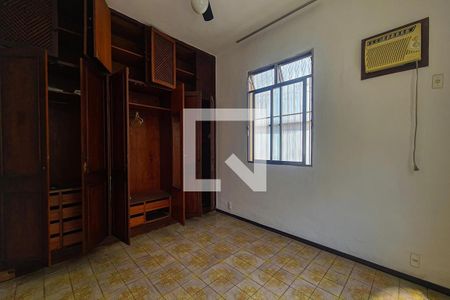 Quarto de casa à venda com 2 quartos, 218m² em Méier, Rio de Janeiro