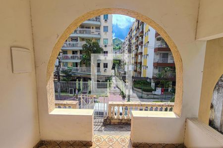 Sala vista de casa à venda com 2 quartos, 218m² em Méier, Rio de Janeiro