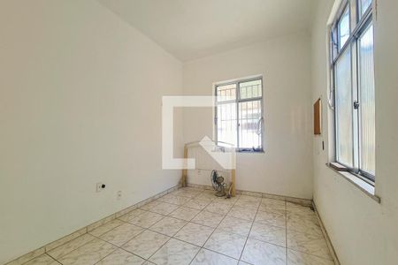 Casa à venda com 218m², 2 quartos e 1 vagaQuarto de Serviço