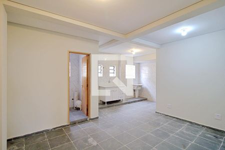 Sala de kitnet/studio para alugar com 1 quarto, 45m² em Jardim Pedro Gonçalves, Taboão da Serra
