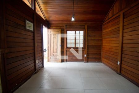 Casa de condomínio à venda com 70m², 2 quartos e 2 vagasSala