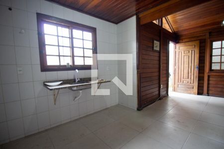Casa de condomínio à venda com 70m², 2 quartos e 2 vagasCozinha