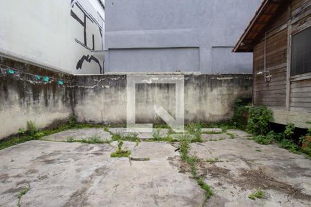 Casa de condomínio à venda com 70m², 2 quartos e 2 vagasQuintal dos Fundos