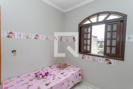 Casa à venda com 550m², 6 quartos e 2 vagas Casa à venda com 550m², 6 quartos e 2 vagasQuarto 5