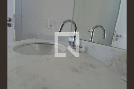 Apartamento para alugar com 79m², 2 quartos e 2 vagasBanheiro