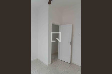 Apartamento para alugar com 110m², 3 quartos e sem vagaQuarto 2