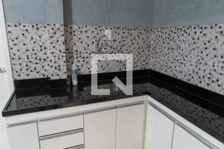 Apartamento para alugar com 110m², 3 quartos e sem vagaCozinha e Área de Serviço