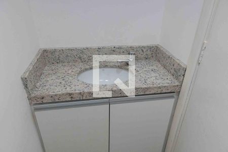 Apartamento para alugar com 110m², 3 quartos e sem vagaLavabo