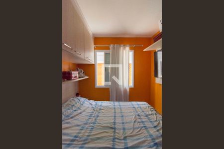 Quarto 2 de casa de condomínio para alugar com 2 quartos, 45m² em Vila Mazzei, São Paulo